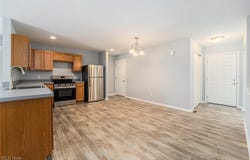 3964 Primrose Way, Lorain, OH 44053