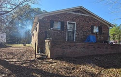 2260 HEBRON Rd, Middleton, TN 38052-4154