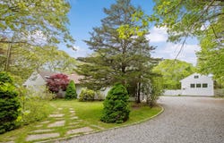 4 Evelyn Court, Westhampton, NY 11978