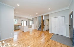 475 N 9Th Street, Oskaloosa, IA 52577