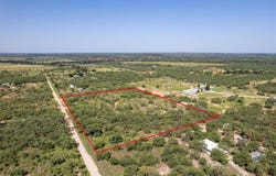 192 Arapaho Road, Brownwood, TX 76801