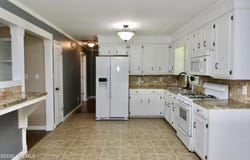 1811 John Small Avenue, Washington, NC 27889