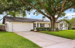 407 HERMITAGE DRIVE, ALTAMONTE SPRINGS, FL 32701