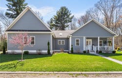 40 Lloyd Bowen Court, Glocester, RI 02814