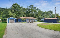 2712 Sycamore Lane, Stockport, OH 43787