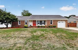737 Willow Oak Drive, Chesapeake, VA 23322