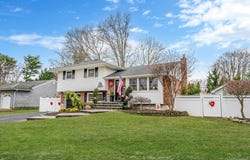 68 Elder Drive, Commack, NY 11725
