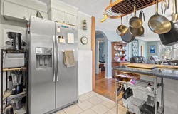 1 Capron Road, Smithfield, RI 02917