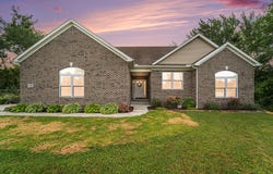 27301 Sumpter Road, Belleville, MI 48111