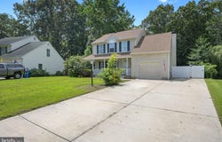 18 ARDSLEY CIRCLE, DOVER, DE 19904