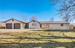 609 Sands  RD, Cave Springs, AR 72718