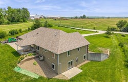 1191 Illinois Drive, Knoxville, IA 50138