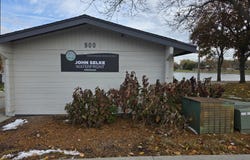 6 Stone Bridge Court, Schaumburg, IL 60193