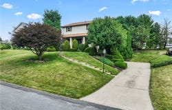 358 Shannon Cir, Daugherty Twp, PA 15066