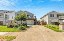 23 Seaview Avenue, Keansburg, NJ 07734