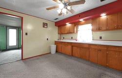 412 E Mill Street, Circleville, OH 43113