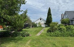 10429 Bayshore Drive, Henderson, NY 13651