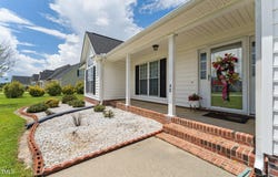 52 Hunters Rdg Trail, Dunn, NC 28334