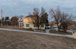 13109 144th St, Louisville, NE 68037