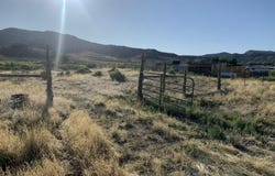 306 E 975 N, Tropic, UT 84776