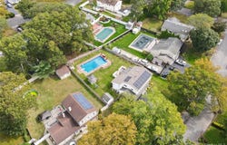 5 Canterbury Drive, Coram, NY 11727