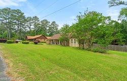 623 Cherry Lane, Laurel, MS 39440