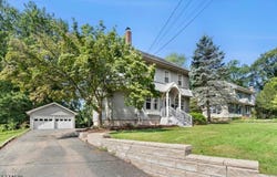 221 New Providence Rd, Mountainside Boro, NJ 07092-1735