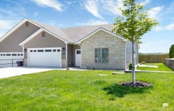 4115 Scenic Crossing, Manhattan, KS 66503
