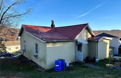 202 Belle Avenue, Toronto, OH 43964