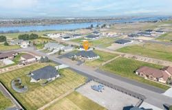 11807 Pelican Road, Pasco, WA 99301
