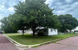 611 Elm Avenue, Westbrook, MN 56183