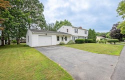 727 Highview Ave, Somerset, MA 02726