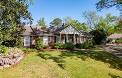 180 PEACHTREE CIRCLE, MOUNTAIN BROOK, AL 35213