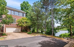 2725 BARONHURST DRIVE, VIENNA, VA 22181