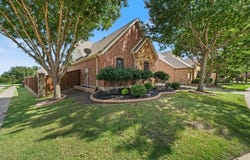 201 Chatfield Drive, Rockwall, TX 75087