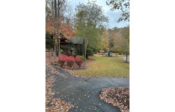 896 Harris Creek Drive, Ellijay, GA 30540
