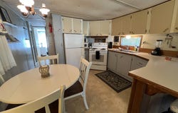 821 Lakeside Drive, Mackinaw City, MI 49701