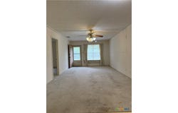 1051 Country Club Drive, Seguin, TX 78155