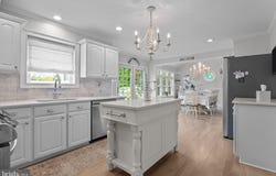 301 GRAND AVENUE, LANGHORNE, PA 19047