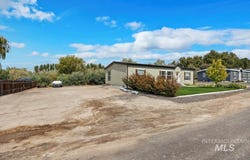 121 Sunset Dr. N, Hagerman, ID 83332