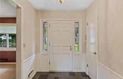 9516 Russell Avenue S, Bloomington, MN 55431