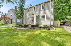 3294 Avalon Road, Shaker Heights, OH 44120
