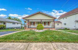 411 Ward Street, Dunmore, PA 18512