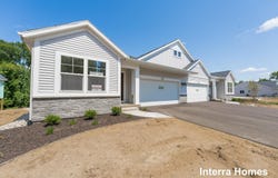 273 Hickory Valley Drive, Kalamazoo, MI 49009