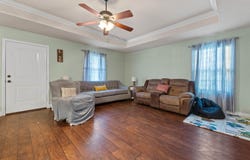 513 Saint Charles Ct, Haskell, AR 72015