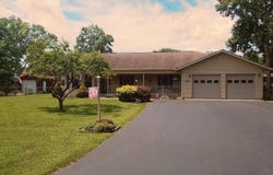 3422 Sycamore Drive, Columbus, IN 47203