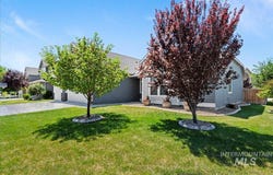5299 N Zamora Way, Meridian, ID 83646