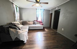 919 E Johnson Street, Clinton, IL 61727