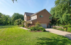 6911 Cozaddale Road, Goshen, OH 45122