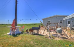 706 Union Wine Road, New Braunfels, TX 78130